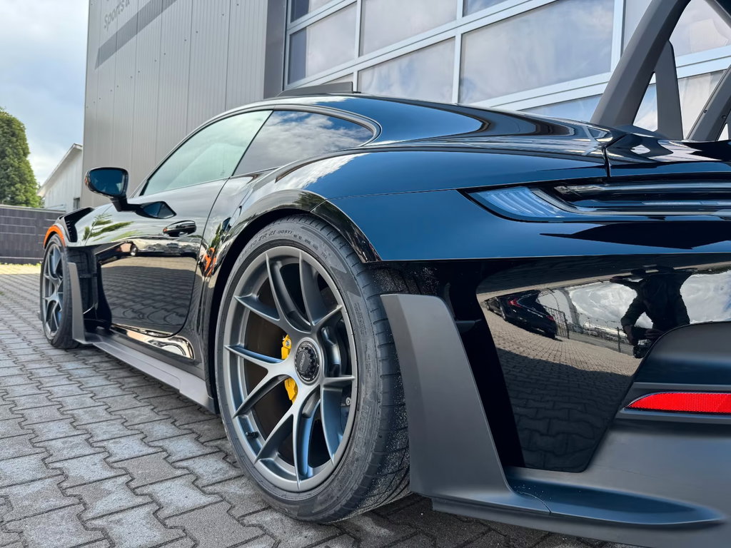 Porsche 992 GT3 RS