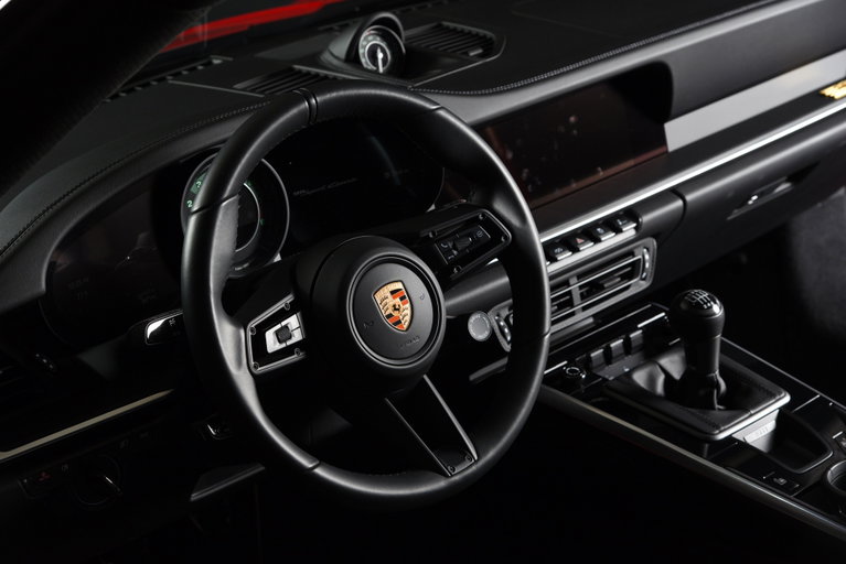 Porsche 992 Sport Classic