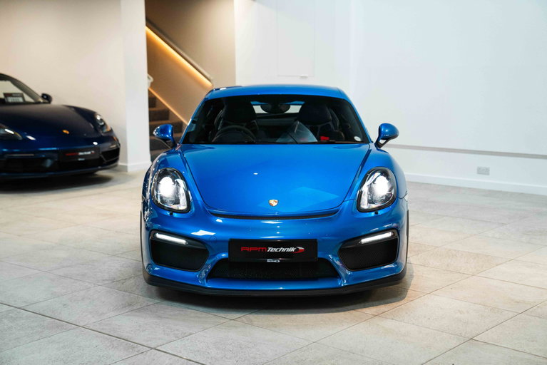 Porsche 981 Cayman GT4