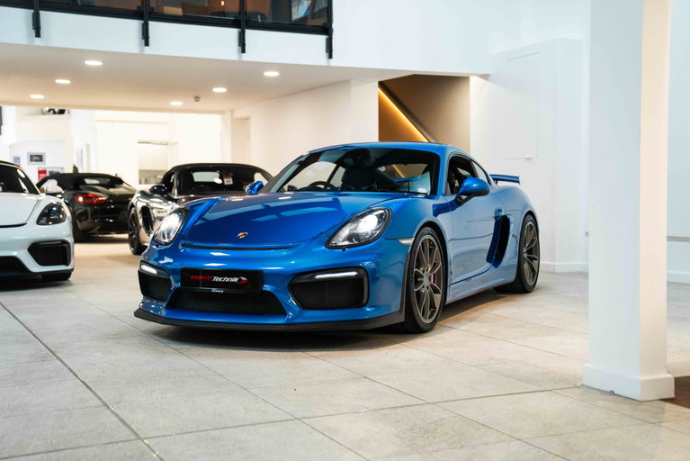 Porsche 981 Cayman GT4