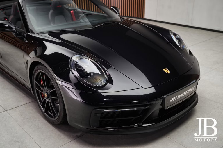 Porsche 992 Carrera GTS