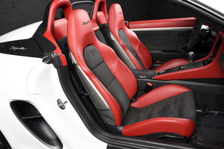 Porsche 981 Boxster Spyder