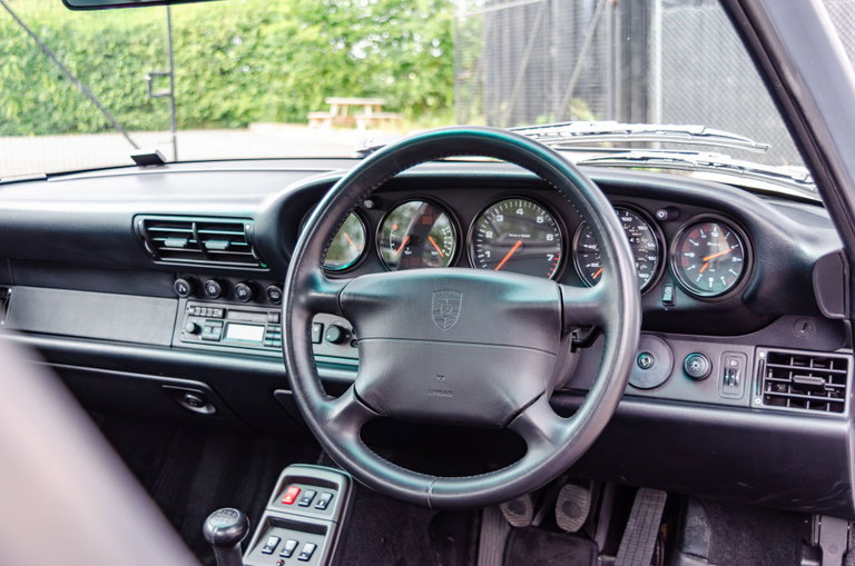 Porsche 993 Carrera