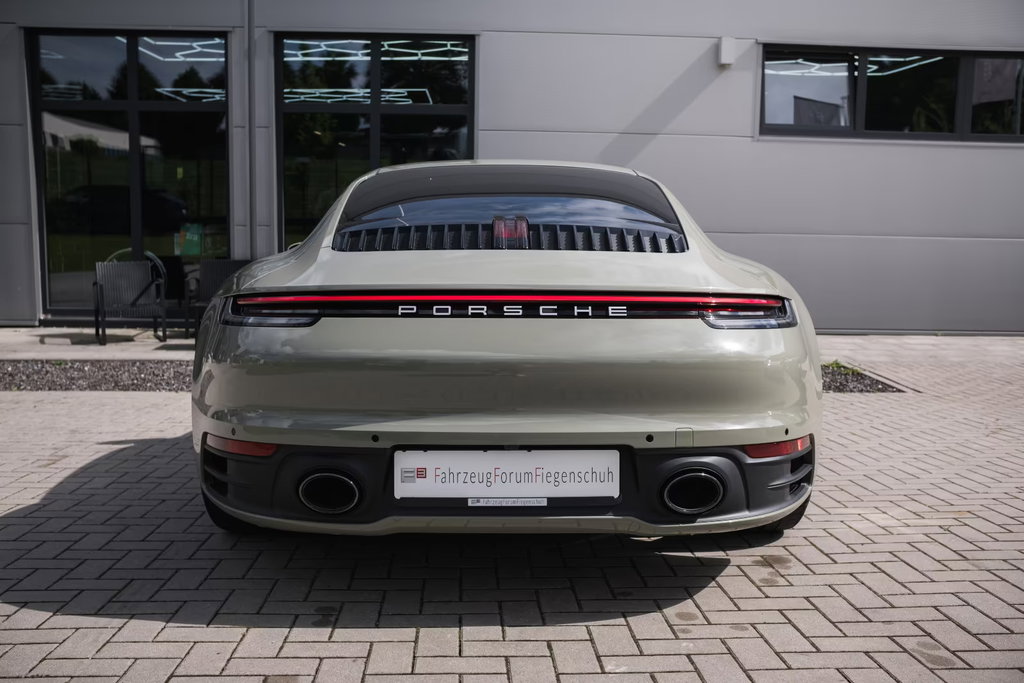 Porsche 992 Carrera S