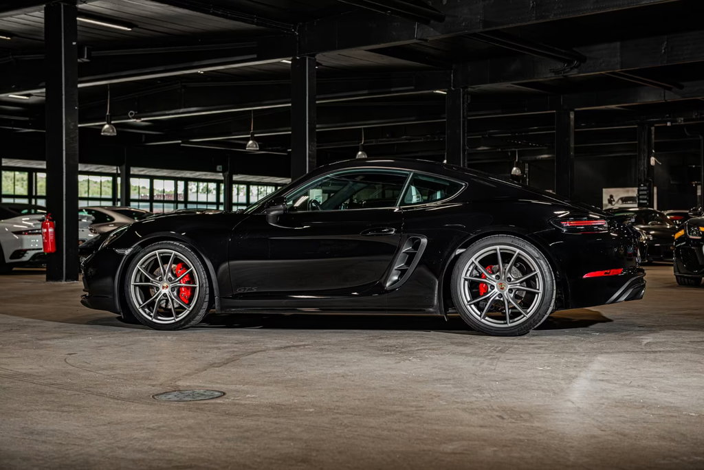 Porsche 718 Cayman GTS