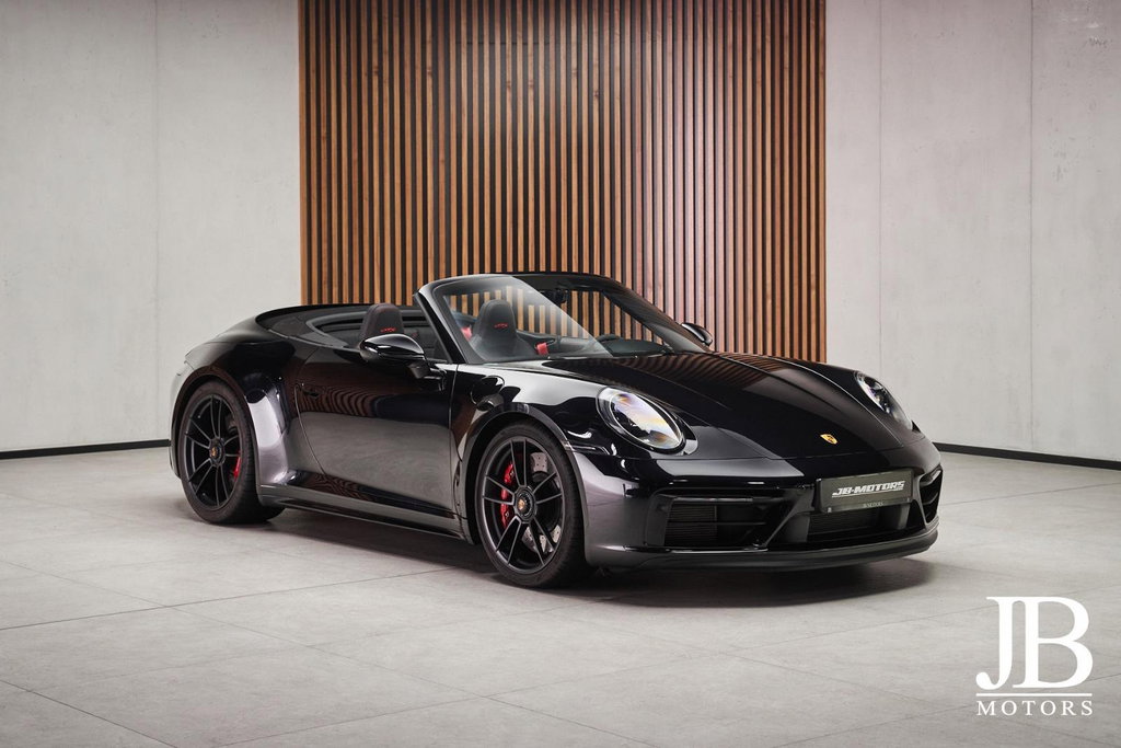 Porsche 992 Carrera GTS