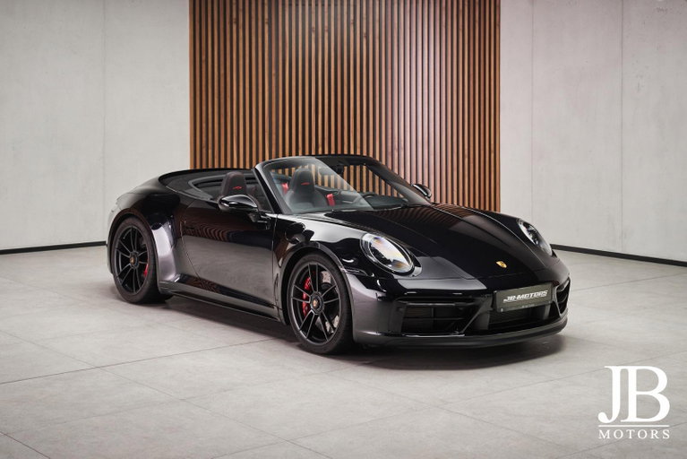 Porsche 992 Carrera GTS
