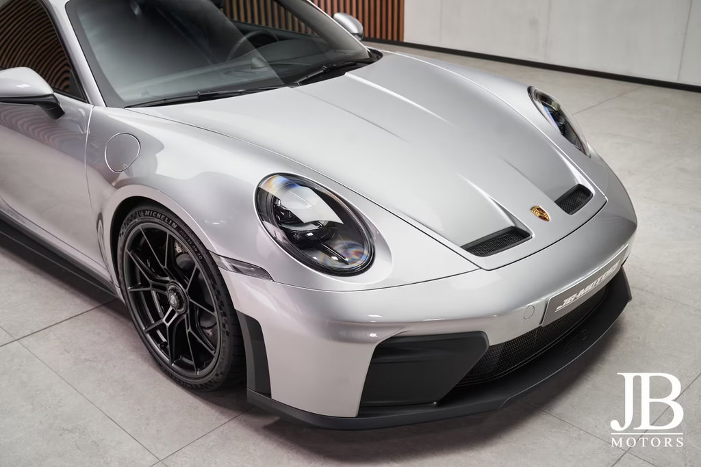 Porsche 992.2 GT3 Touring