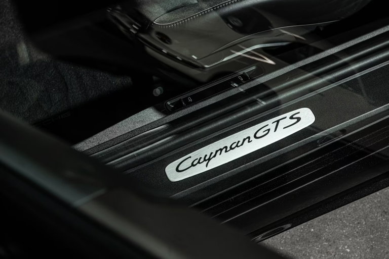 Porsche 718 Cayman GTS