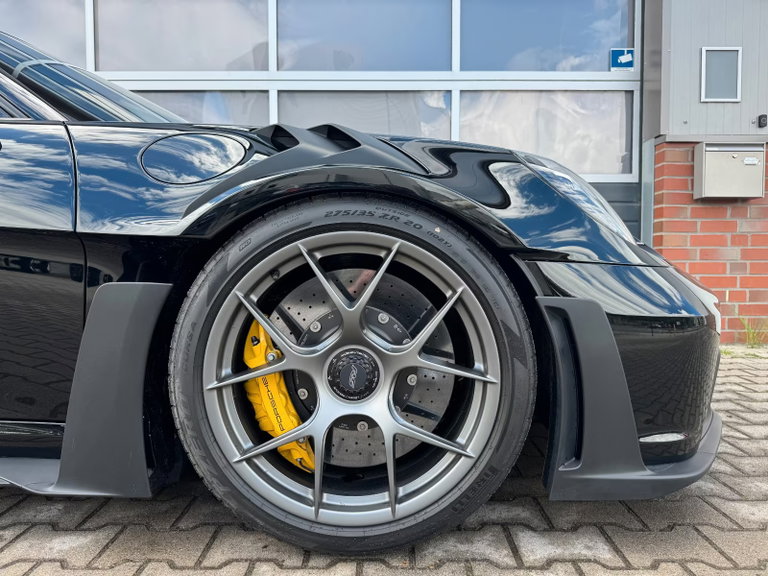 Porsche 992 GT3 RS