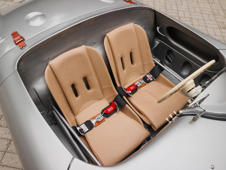 Porsche 550 Spyder