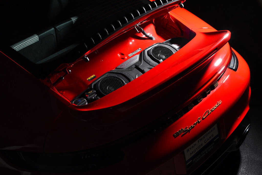 Porsche 992 Sport Classic