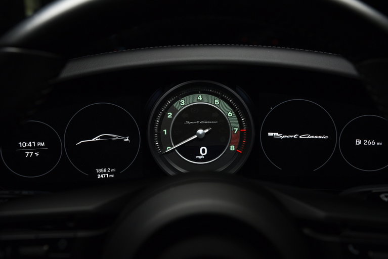 Porsche 992 Sport Classic
