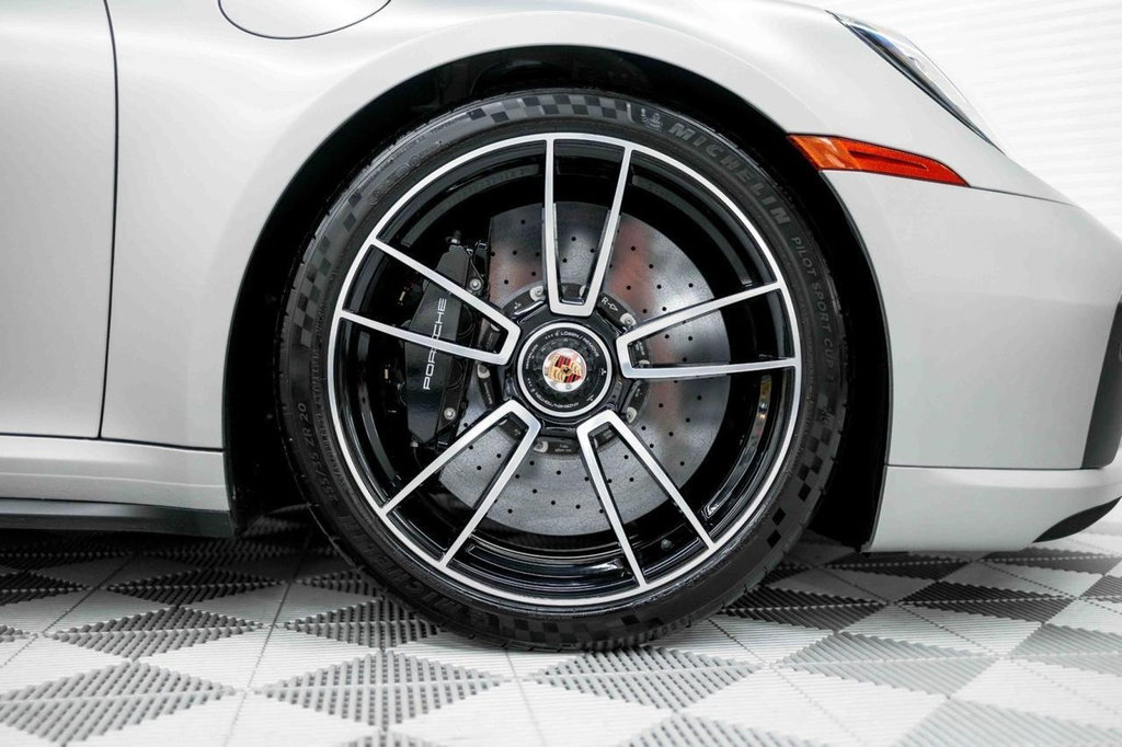 Porsche 992 Turbo S