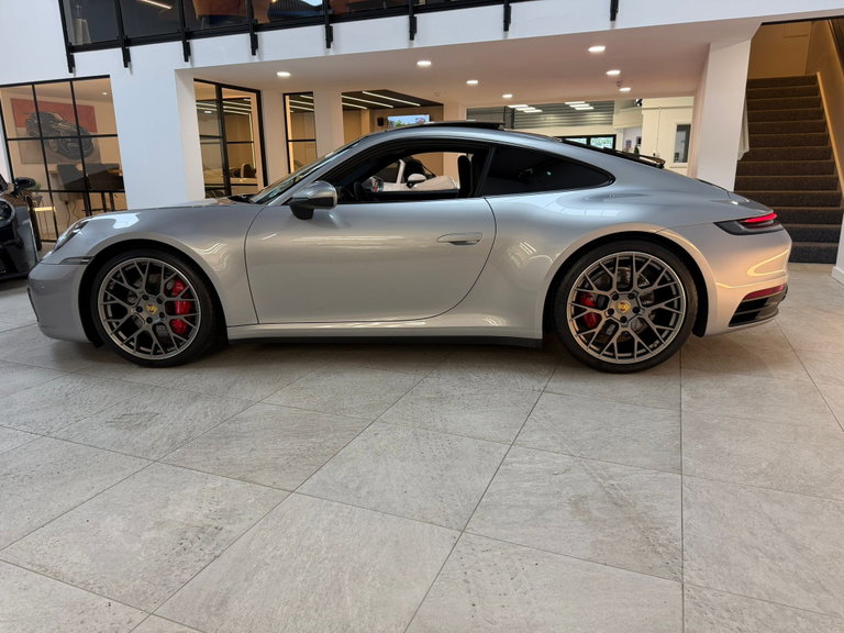 Porsche 992 Carrera S
