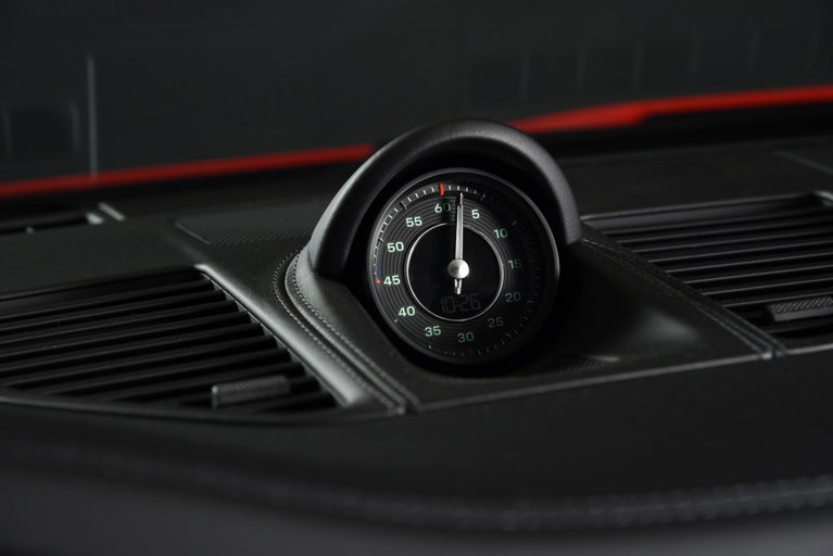 Porsche 992 Sport Classic