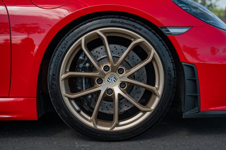 Porsche 718 Spyder