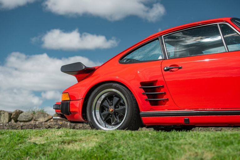 Porsche 911 Turbo Flachbau