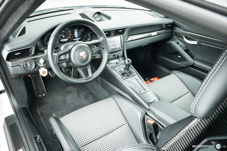 Porsche 911 R