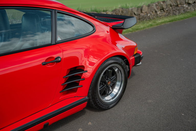 Porsche 911 Turbo Flachbau