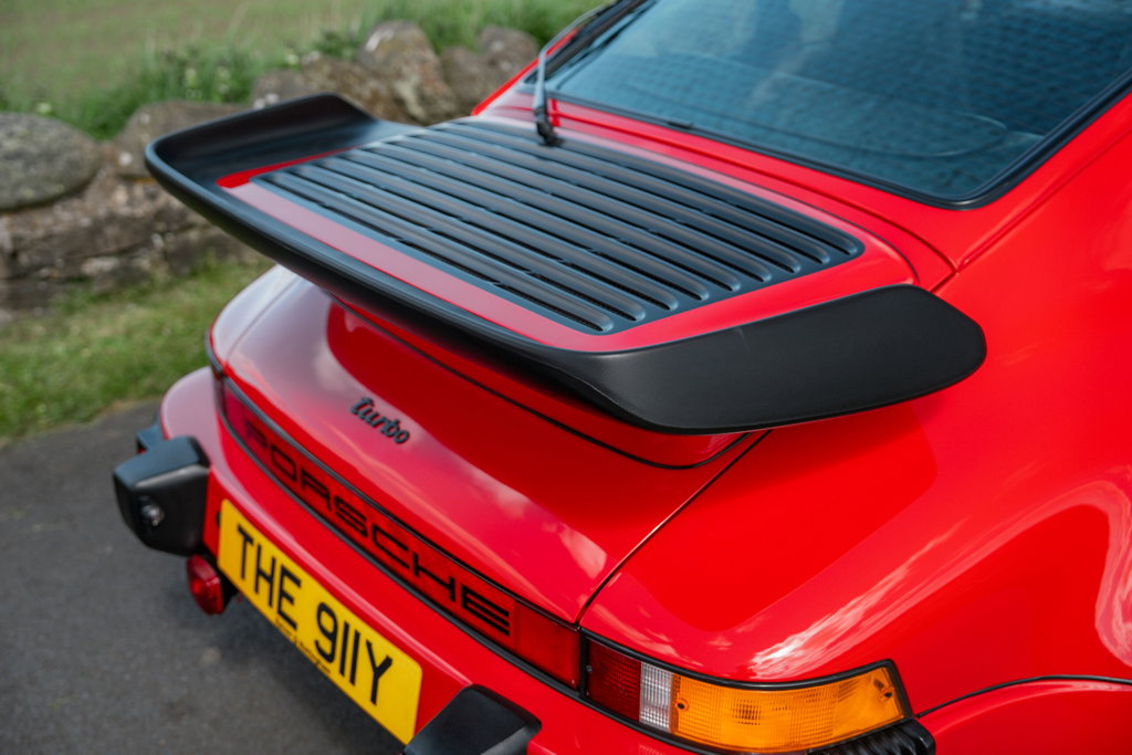 Porsche 911 Turbo Flachbau