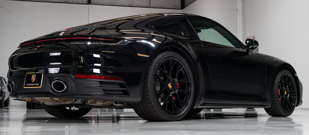 Porsche 992 Carrera 4S