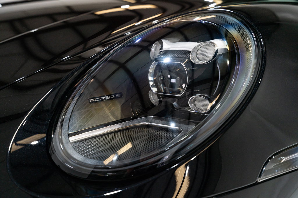 Porsche 992 Carrera 4S