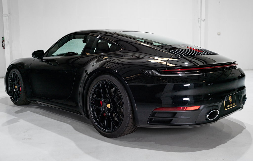 Porsche 992 Carrera 4S