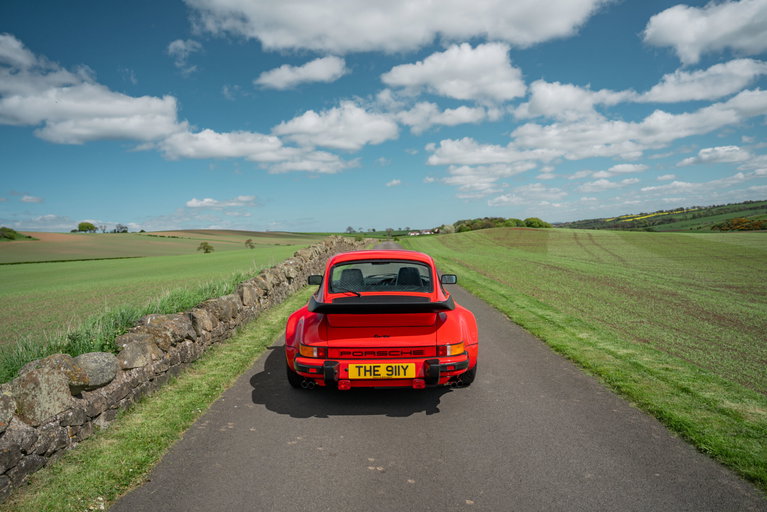 Porsche 911 Turbo Flachbau