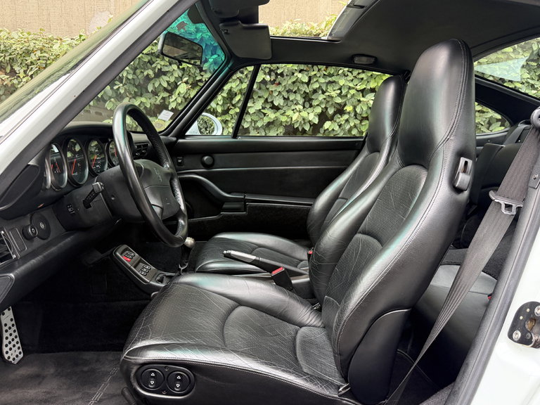 Porsche 993 Carrera S