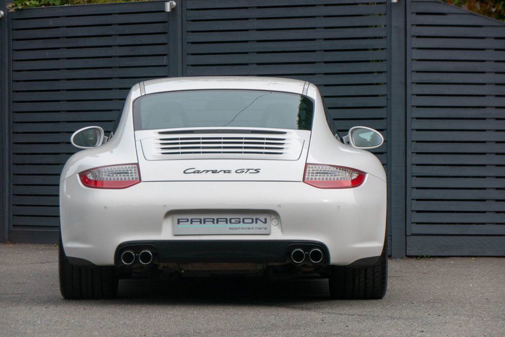 Porsche 997.2 Carrera GTS