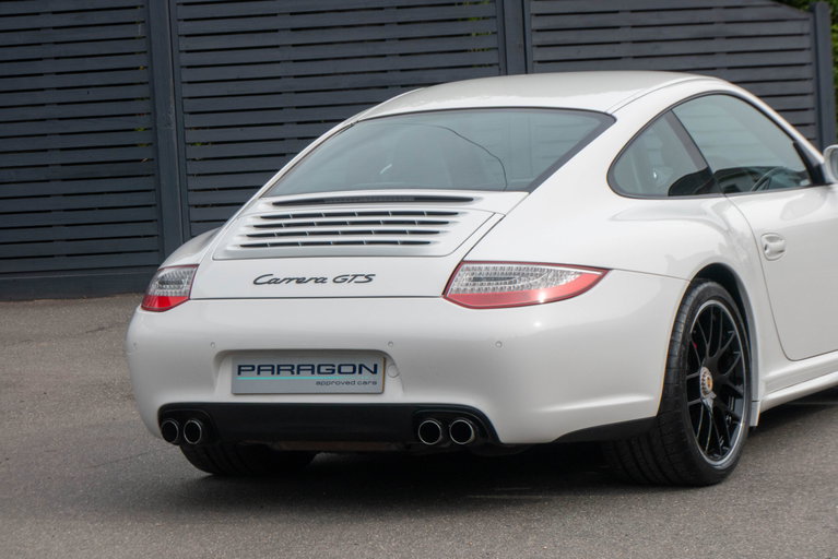 Porsche 997.2 Carrera GTS