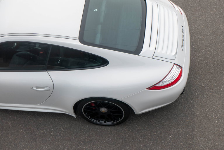Porsche 997.2 Carrera GTS