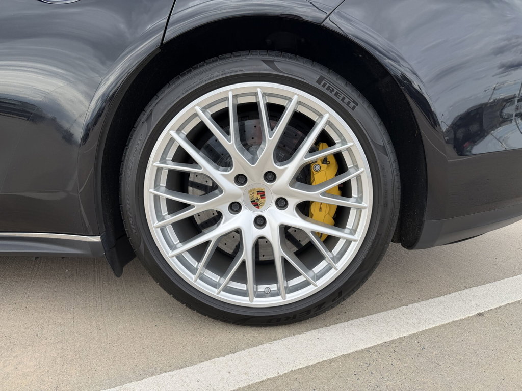 Porsche Panamera Turbo Executive