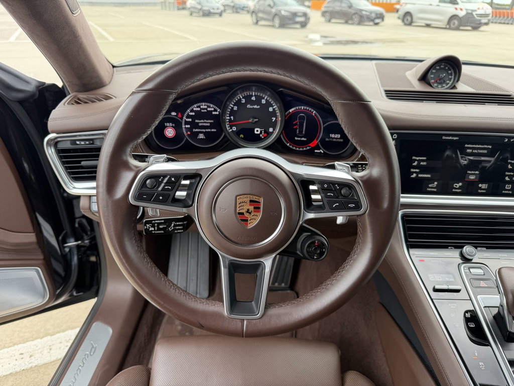 Porsche Panamera Turbo Executive