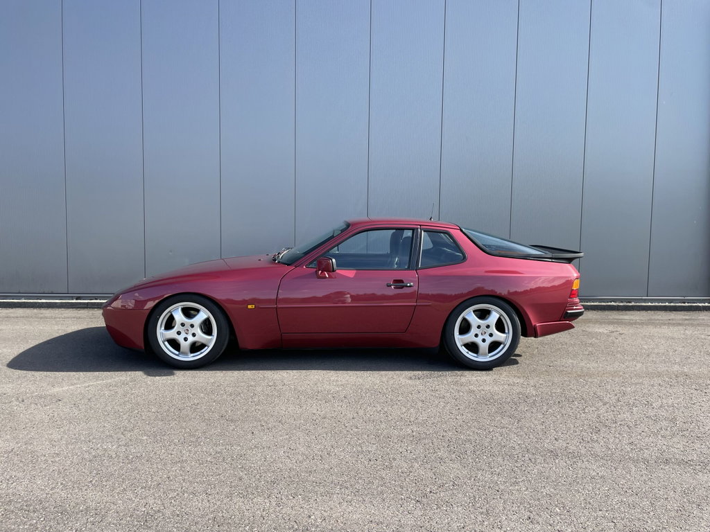 Porsche 944 Turbo S Coupé