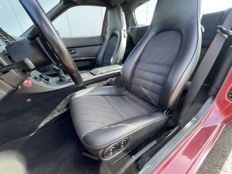 Porsche 944 Turbo S Coupé