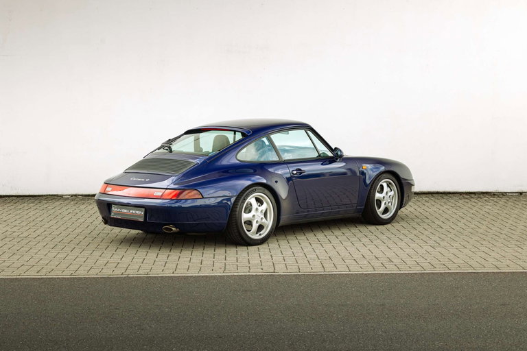 Porsche 993 Carrera 4