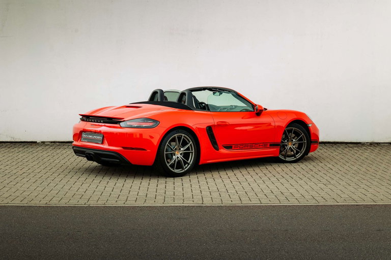 Porsche 718 Boxster