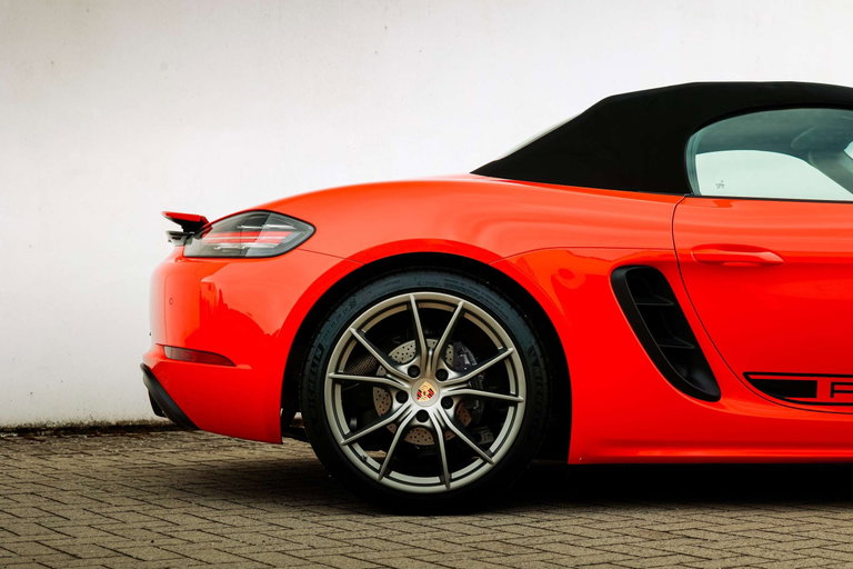 Porsche 718 Boxster