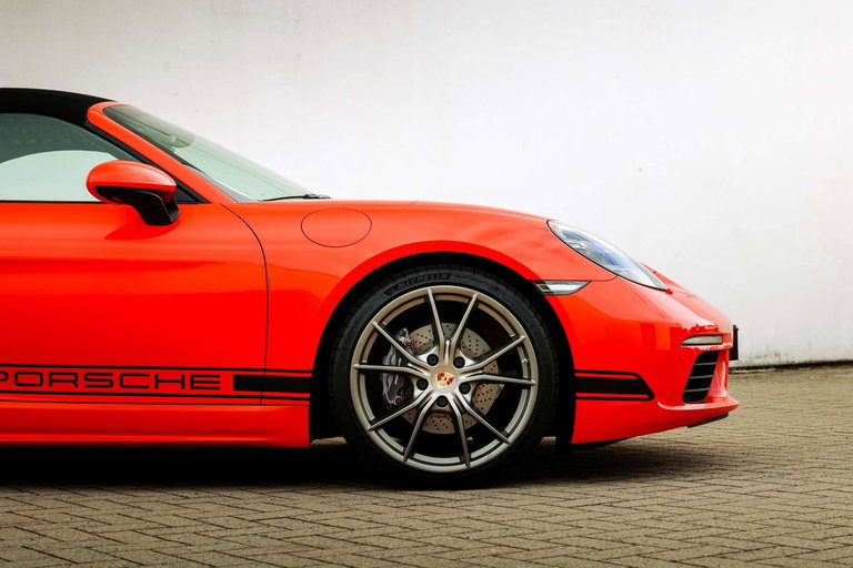 Porsche 718 Boxster