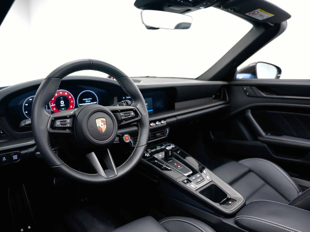 Porsche 992.2 Carrera 4 GTS