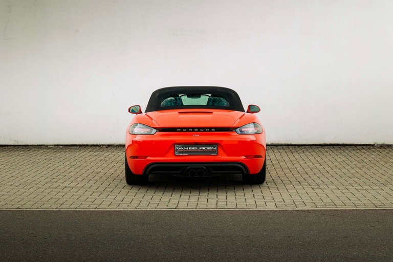 Porsche 718 Boxster