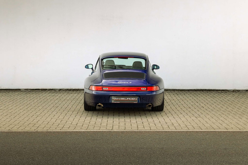 Porsche 993 Carrera 4
