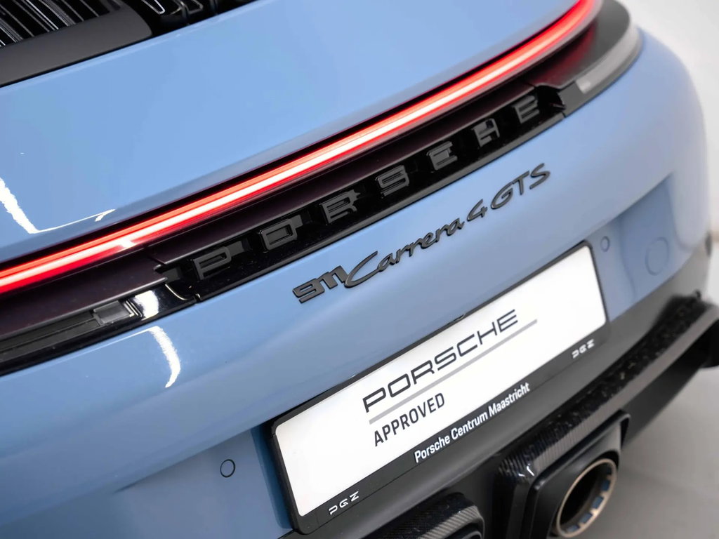 Porsche 992.2 Carrera 4 GTS