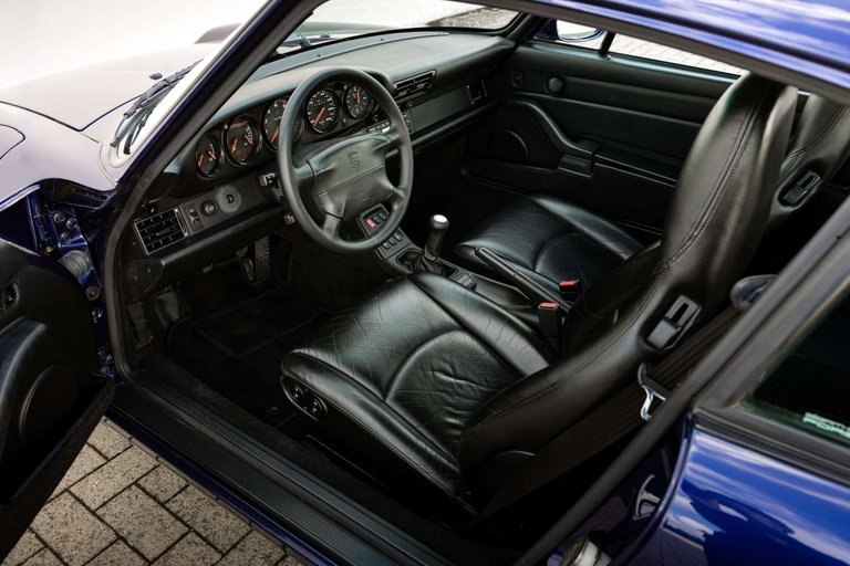 Porsche 993 Carrera 4