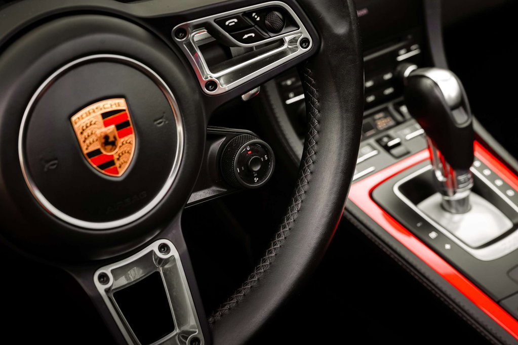 Porsche 718 Boxster