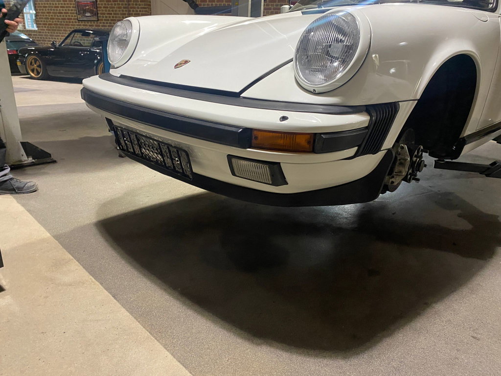 Porsche 911 Carrera 3.2