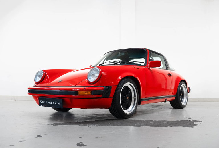 Porsche 911 Carrera 3.2