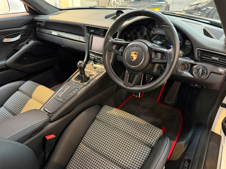 Porsche 911 R